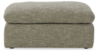 Dramatic Ottoman